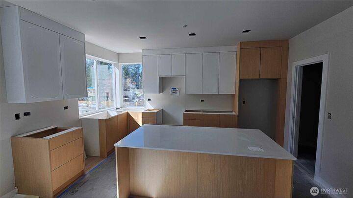 Property Photo:  18000 C  10th Avenue NE  WA 98155 