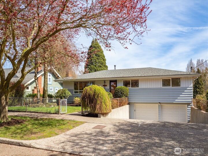 Property Photo:  9432  13th Avenue SW  WA 98106 