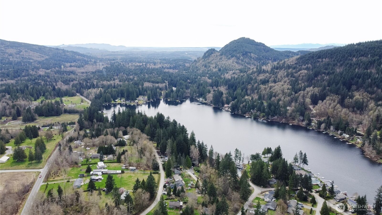 Property Photo:  340  Ridgeway Place  WA 98284 