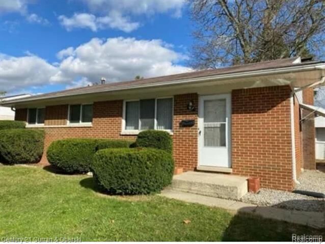 Property Photo:  467 S Marie Street  MI 48186 