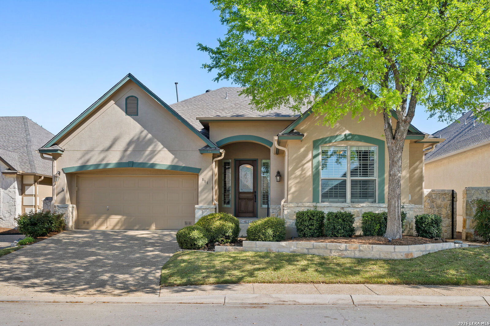 Property Photo:  111 Garden Trace  TX 78260 