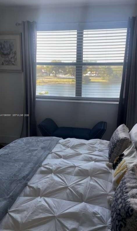 Property Photo:  10000 NW 9th St Cir 11  FL 33172 