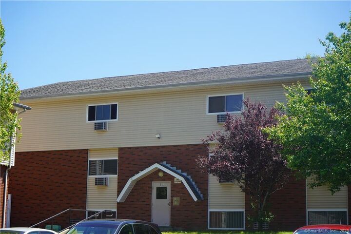 Property Photo:  57 Glade Street A2  CT 06516 