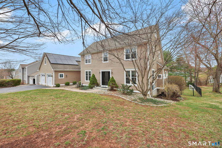 Property Photo:  4 Harrison Drive  CT 06416 