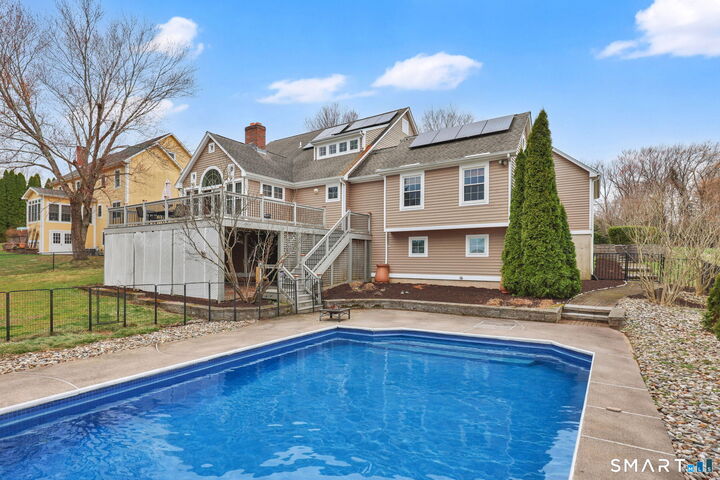 Property Photo:  4 Harrison Drive  CT 06416 