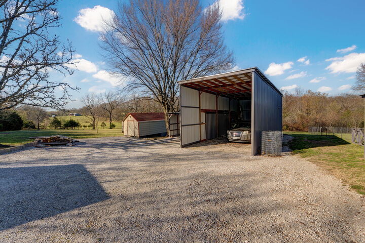 Property Photo:  453 Miller Ray  MO 65769 