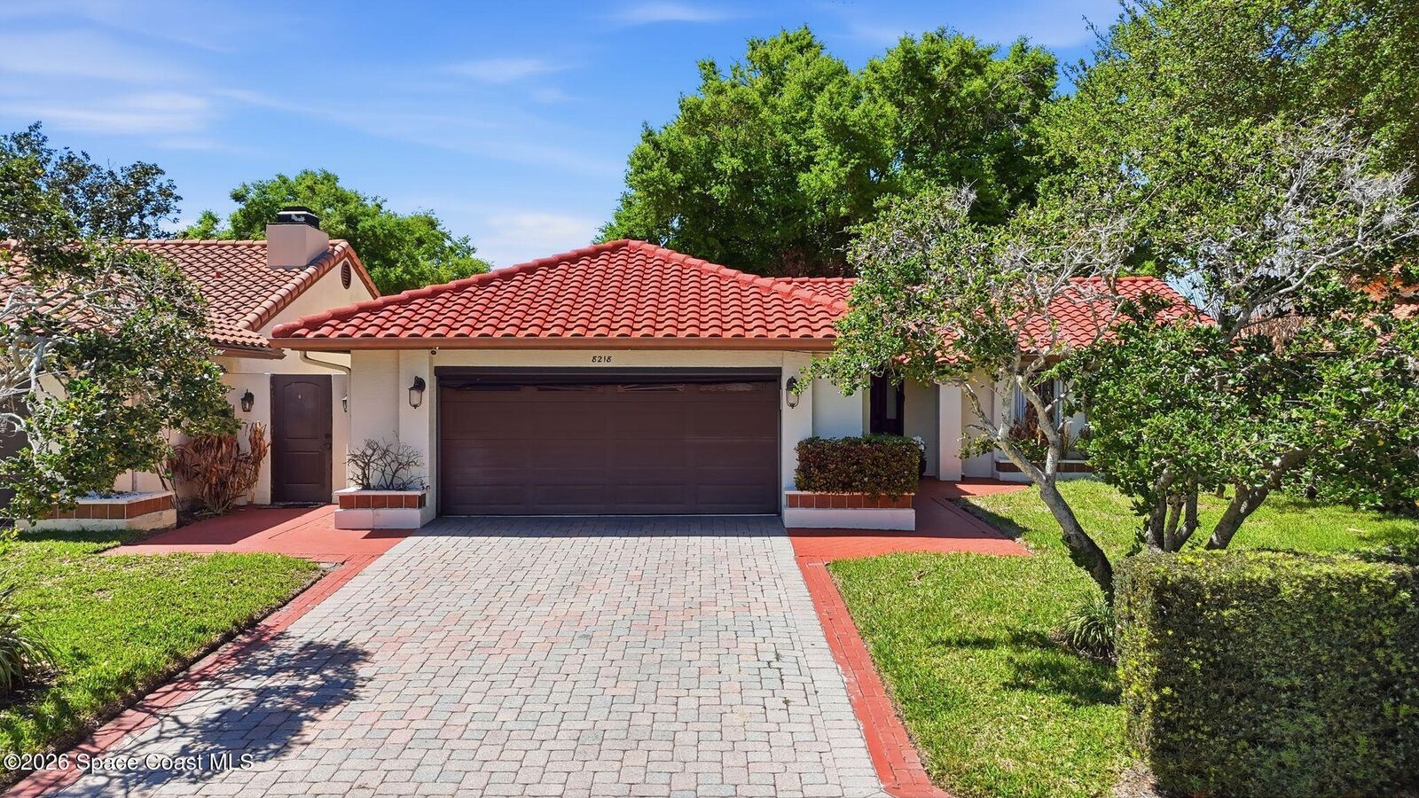 Property Photo:  8218 Borgia Court  FL 32836 
