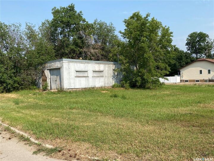 486 Hudson Avenue — photo 1