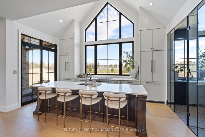 Property Photo:  240 Foxborough Place  ON N0M 2P0 