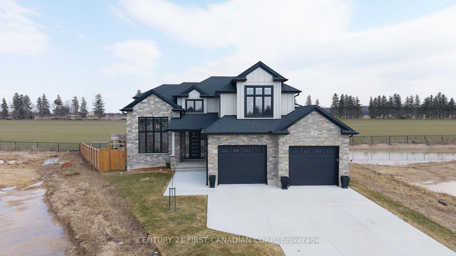 Property Photo:  24 Postma Crescent  ON N0M 1A0 