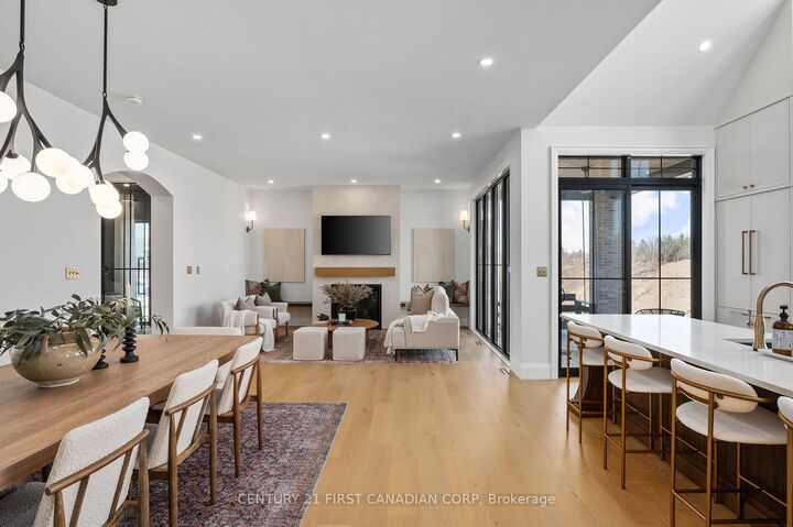 Property Photo:  236 Foxborough Place  ON N0M 2P0 