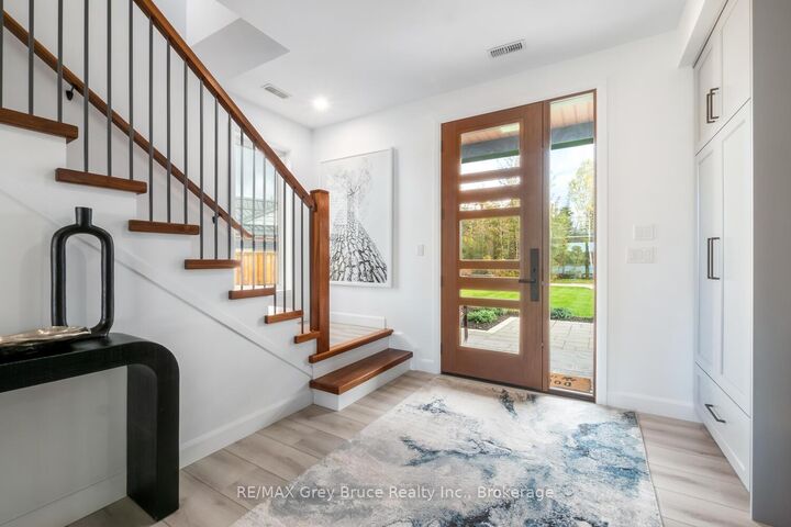 Property Photo: 166 Country Side Drive ON N0H 1G0