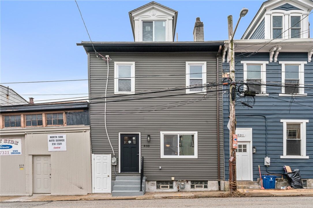 Property Photo:  833 Spring Garden Ave  PA 15212 