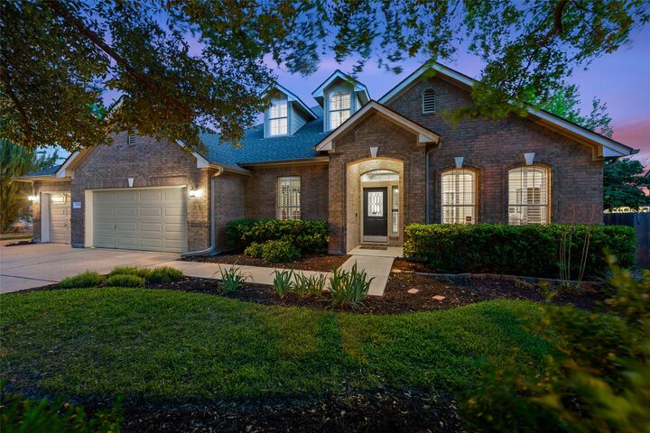 Property Photo: 3117 Goldenoak Circle TX 78681