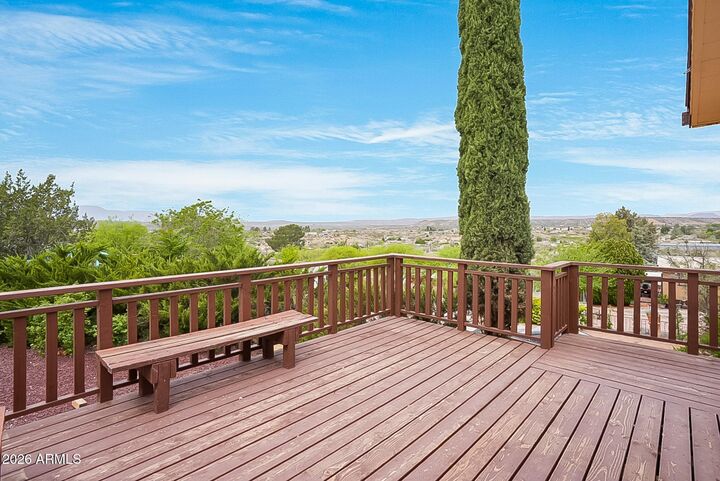 Property Photo: 4945 N Verde Circle AZ 86342