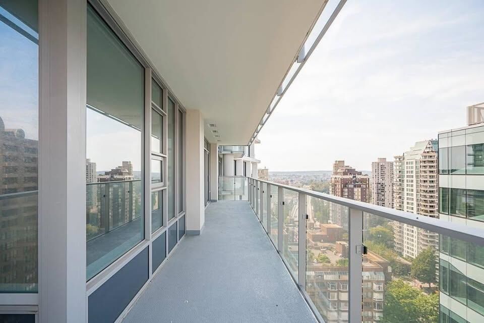 Property Photo:  1289 Hornby Street 2X05  BC V6Z 0G7 
