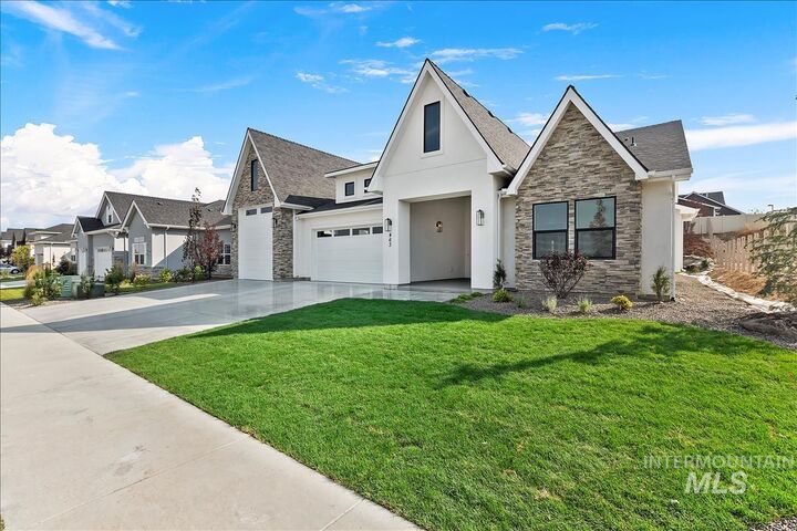 Property Photo:  9833 S Peregrine Falcon Ave.  ID 83686 