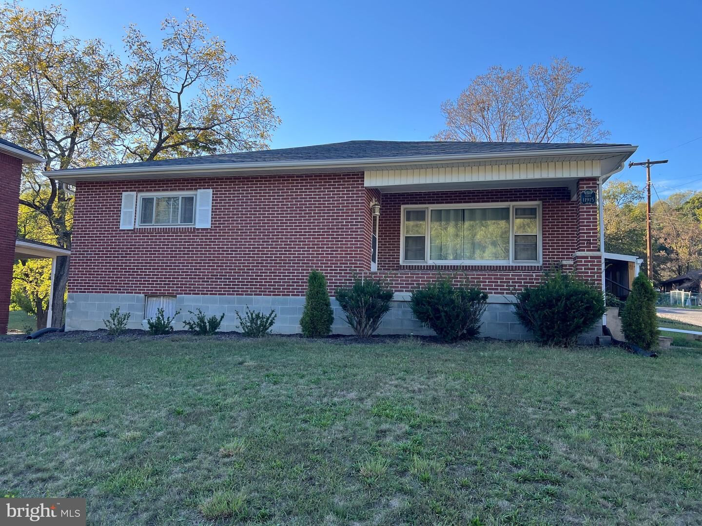 Property Photo:  11915 Bedford Road NE  MD 21502 