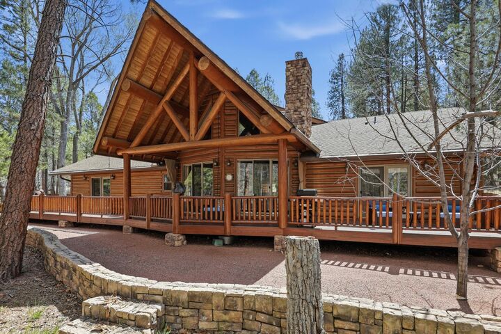 Property Photo: 138 S Wild Rose Drive AZ 85541