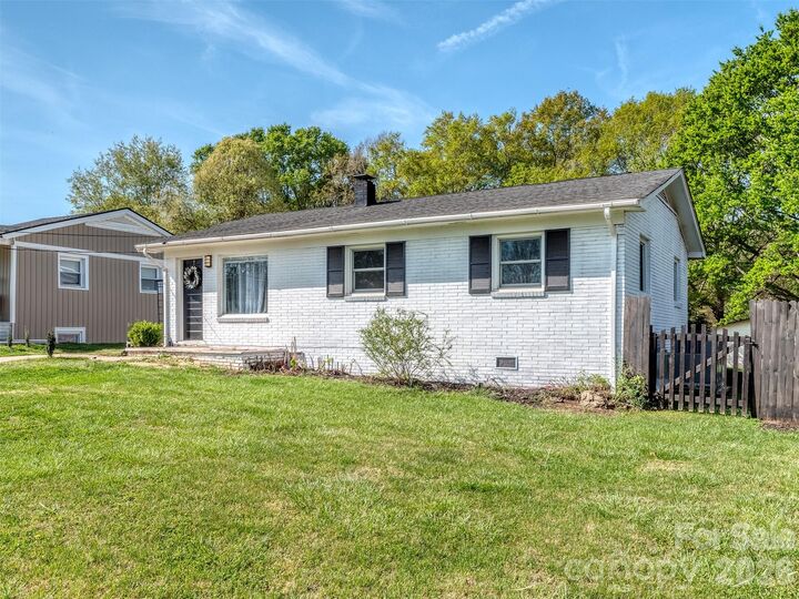 Property Photo:  2326 Mason Street  NC 28150 