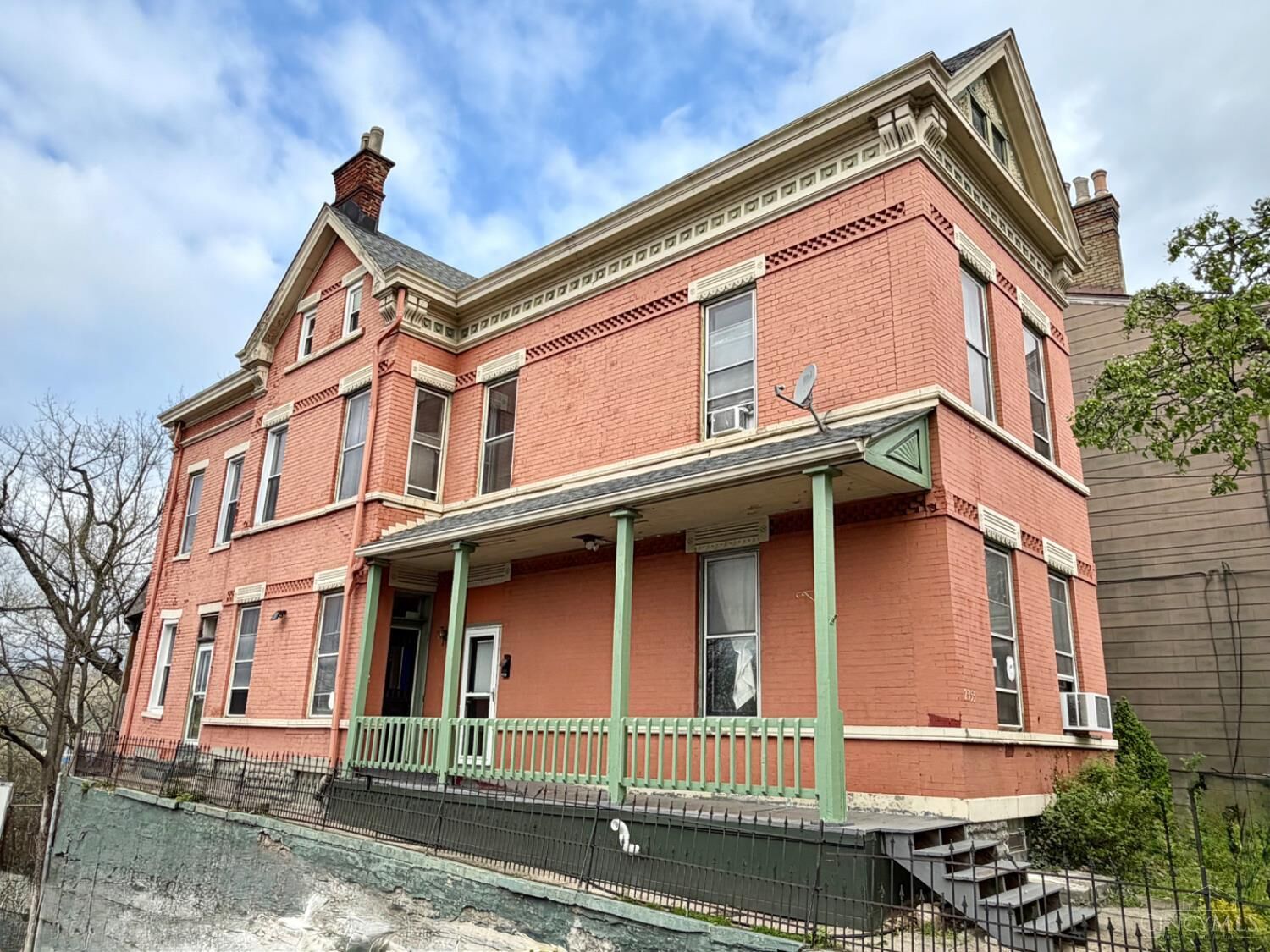 Property Photo:  2355 W McMicken Avenue  OH 45214 