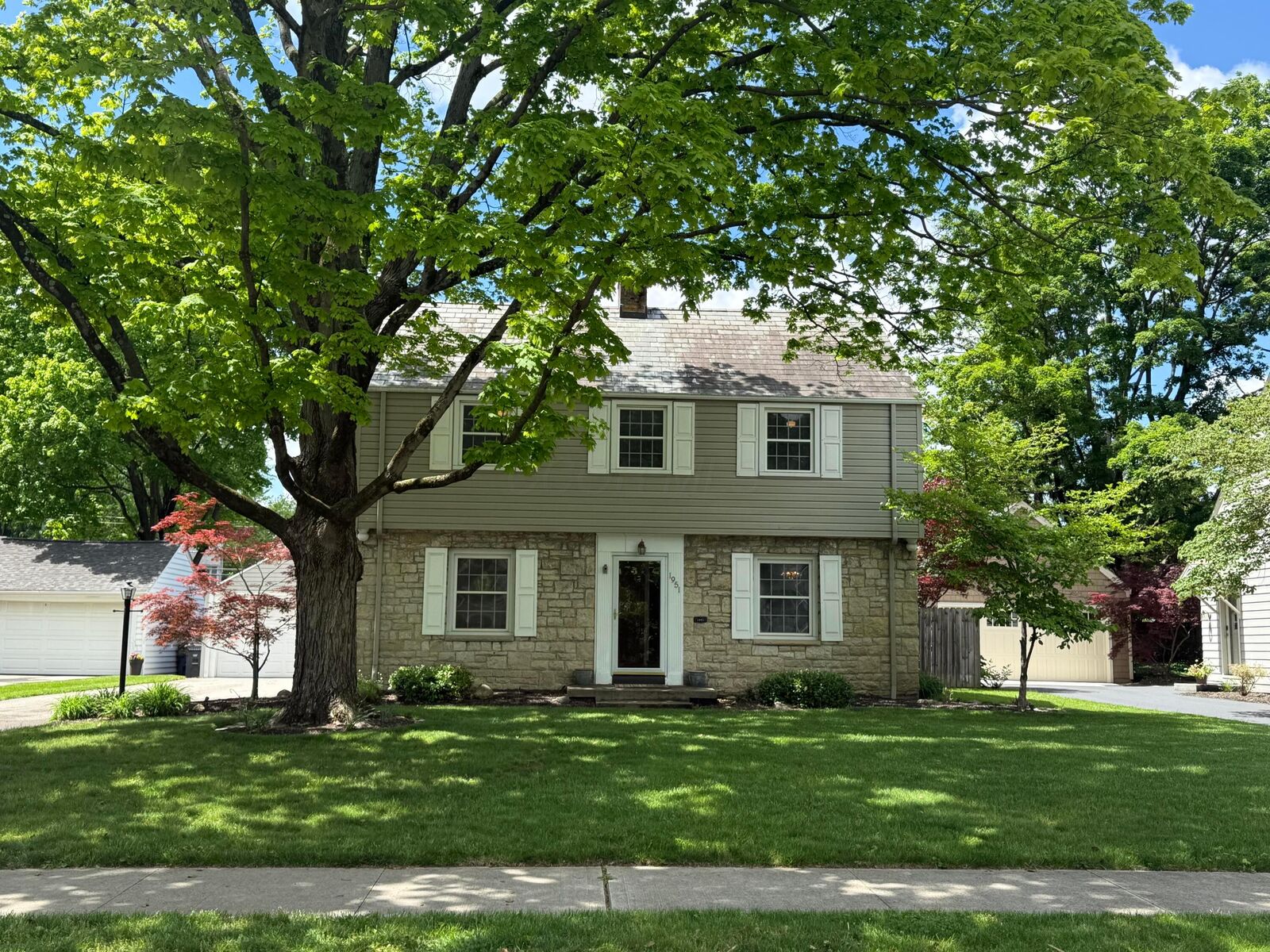 Property Photo:  1951 Glenn Avenue  OH 43212 