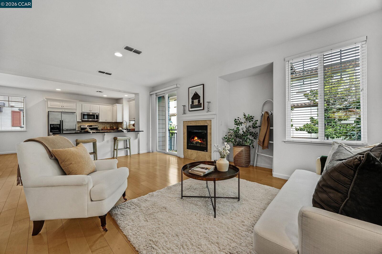 Property Photo:  2809 Jefferson Ln  CA 94519 