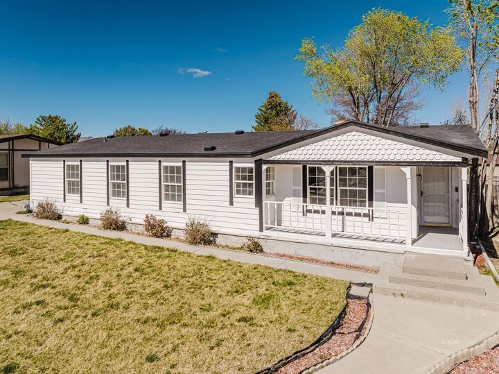 Property Photo:  2320 N 5th N  NV 89801 