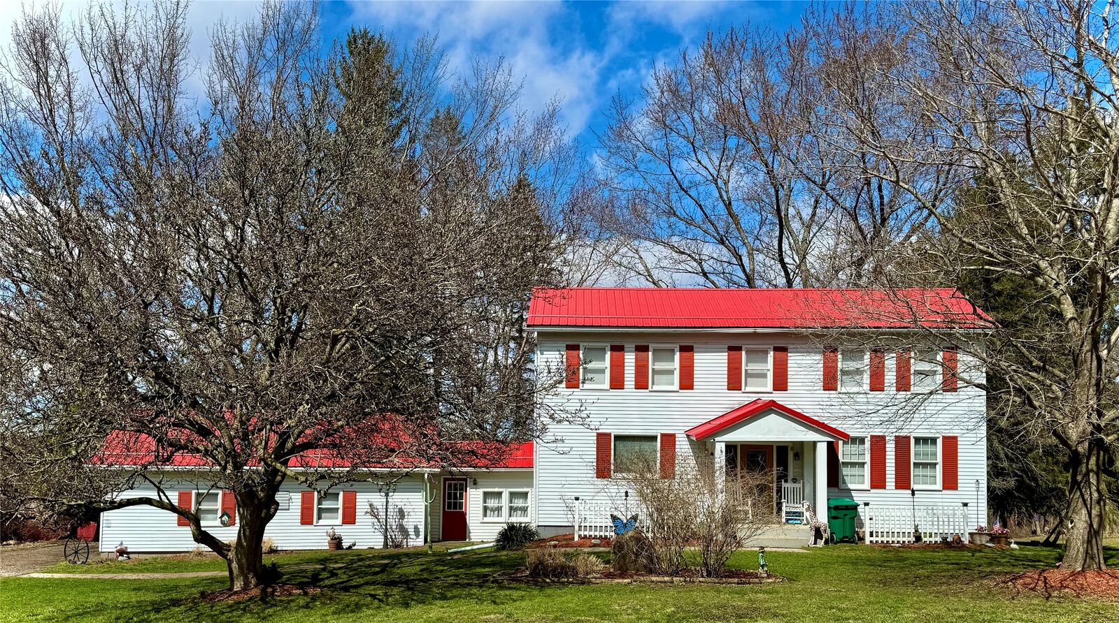 Property Photo:  23189 State Highway 6 And 19 Highway  PA 16403 