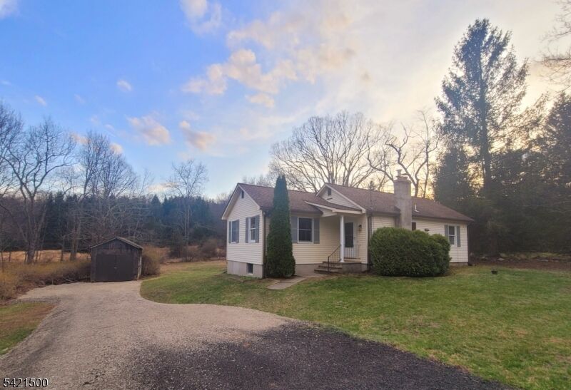 Property Photo:  6 Hotalen Rd  NJ 07826 
