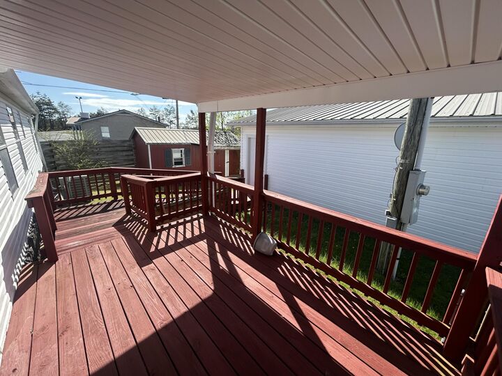 Property Photo:  143 W State Highway 700  KY 42653 