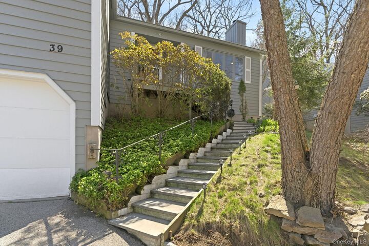 Property Photo: 39 Park Road NY 10526
