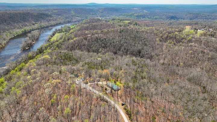 Property Photo: 384 McNeish Lane VA 24553