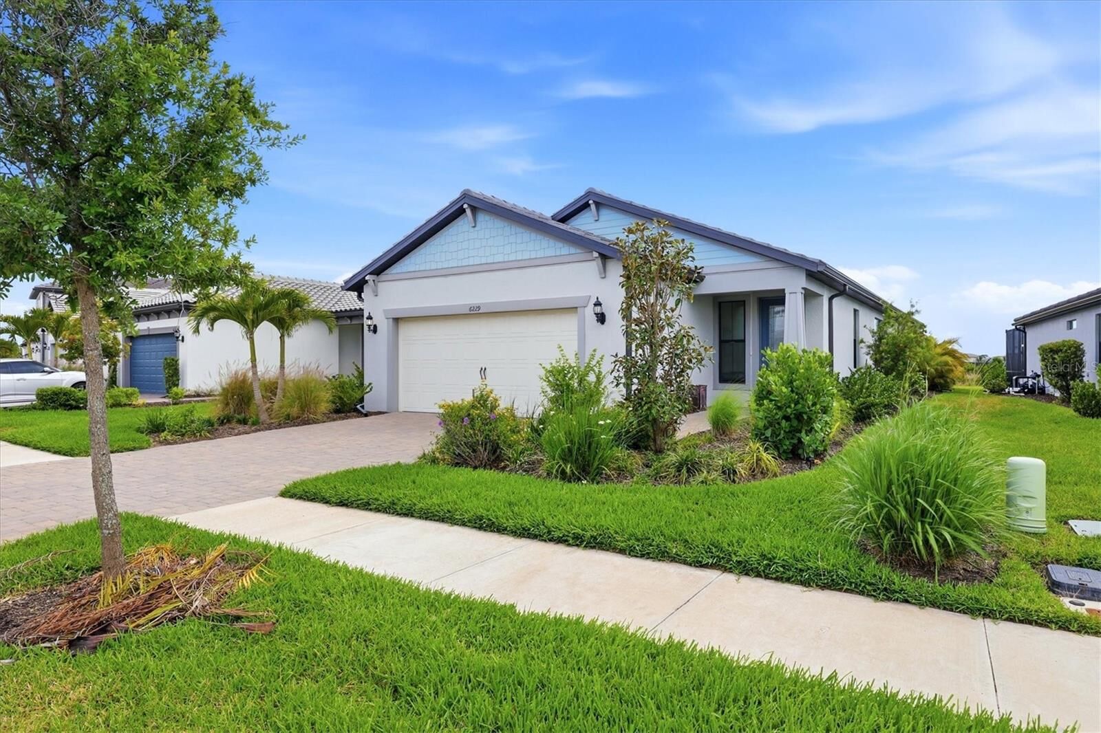 Property Photo: 6229 Fish Eagle Court FL 34275