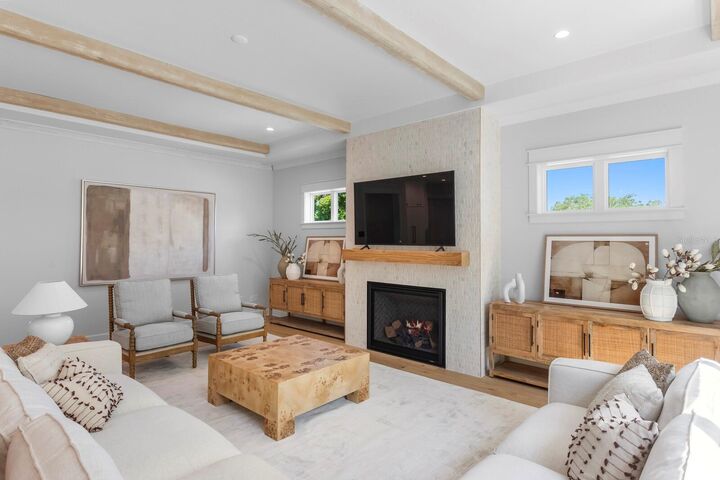 Property Photo:  2312 S Occident Street  FL 33629 