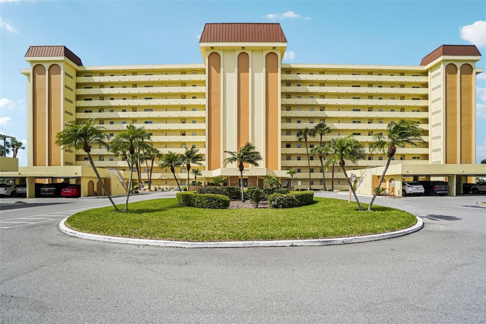 Property Photo:  4750 Cove Circle 107  FL 33708 