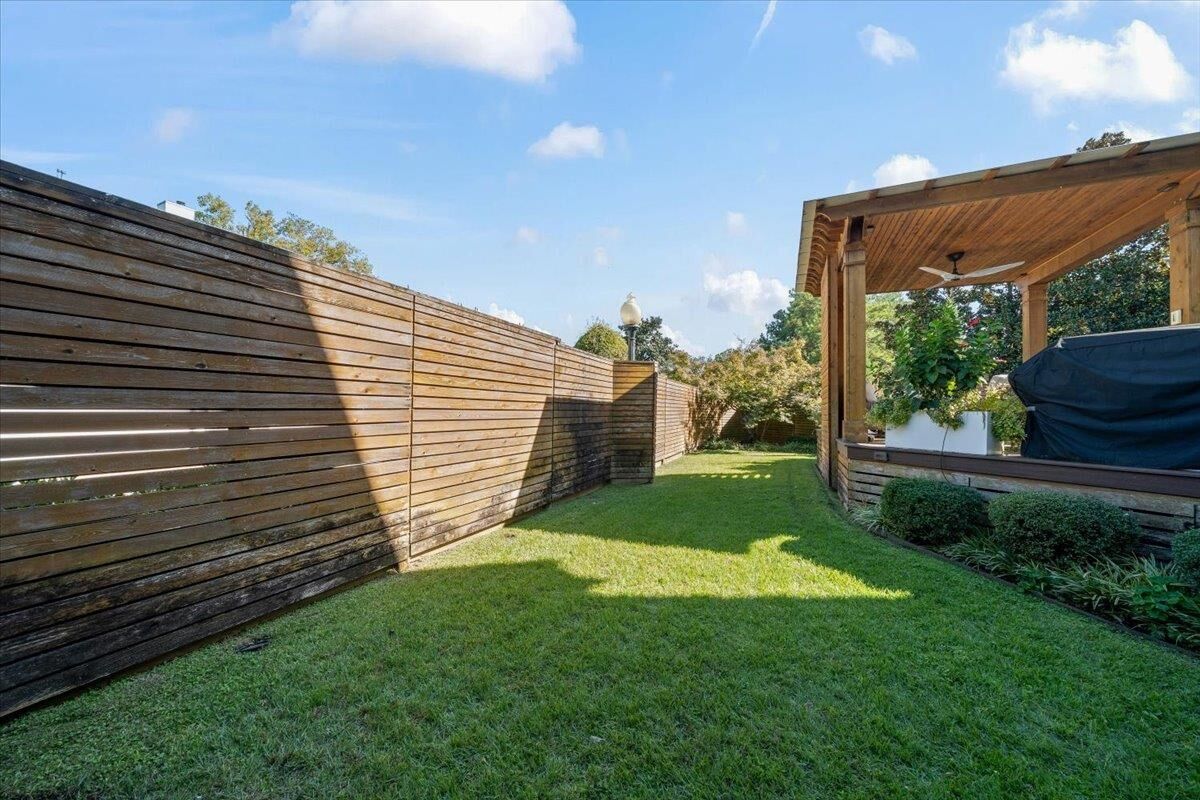 Property Photo:  936 River Park Dr  TN 38103 