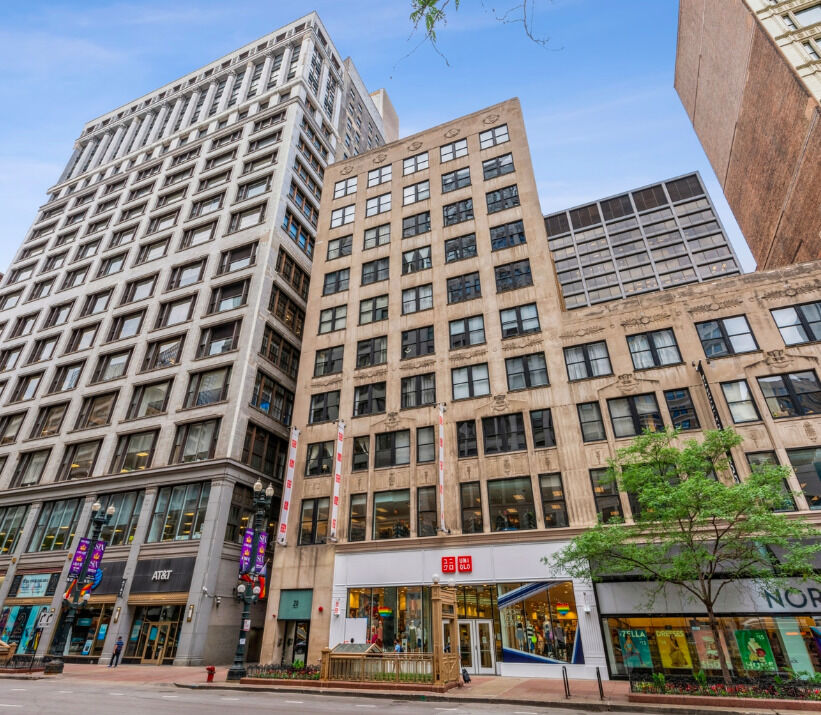 Property Photo: 20 N State Street 507 IL 60602