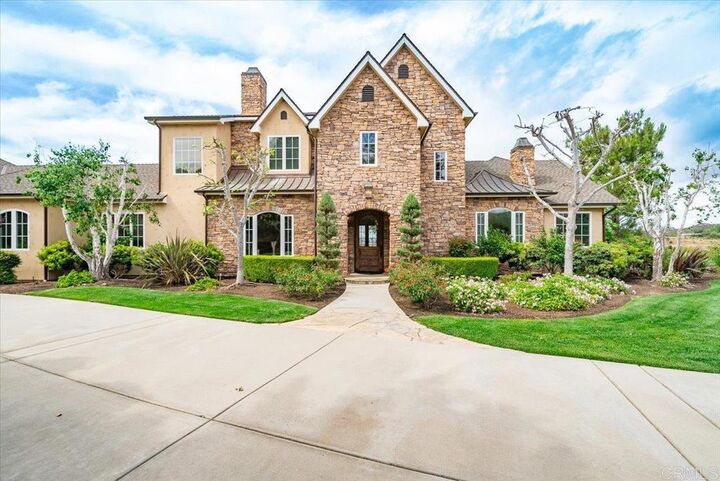 Property Photo:  32110 Dos Ninas Road  CA 92003 