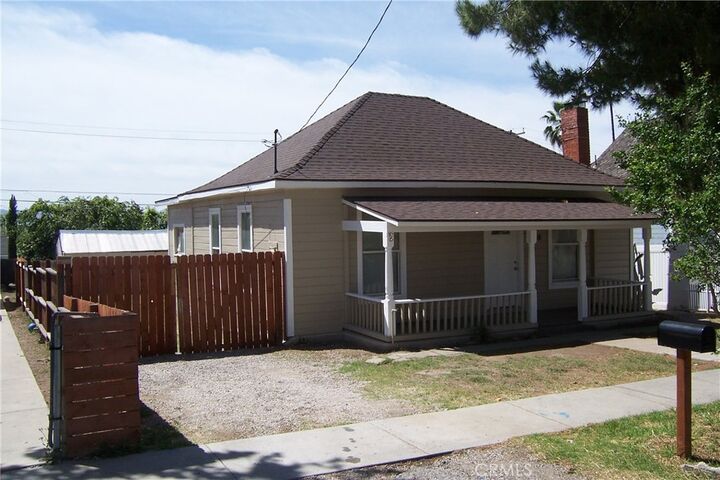 Property Photo:  27439 Main  CA 92346 