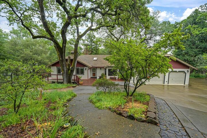 Property Photo:  2837 Maryetta Court  CA 95682 