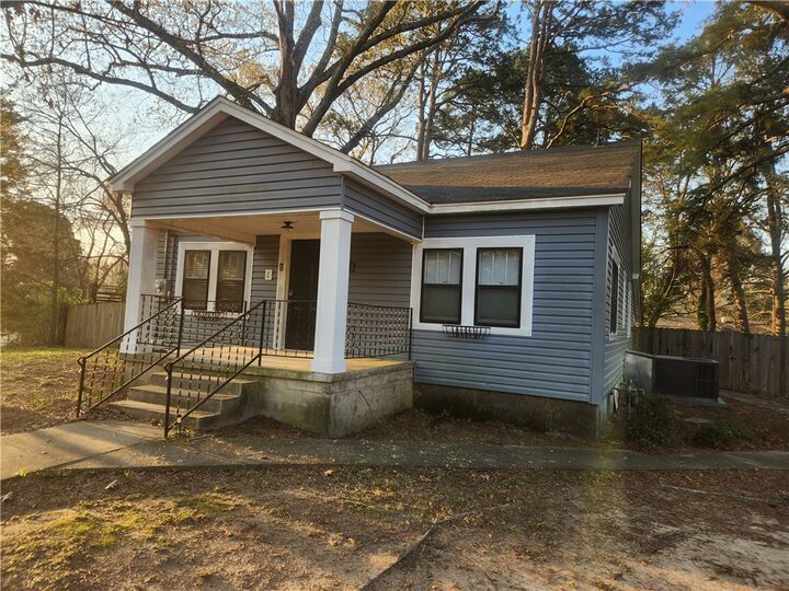 Property Photo:  2913 Honeysuckle Lane  AR 72801 
