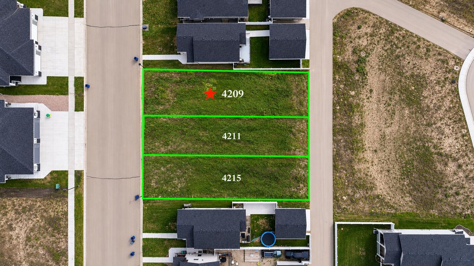 Property Photo: 4209 63 Avenue AB T4G 0P1