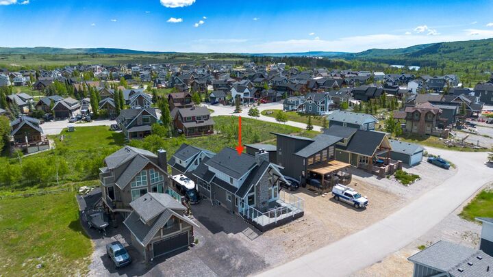 Property Photo: 406 Cottageclub Cove AB T4C 1B1