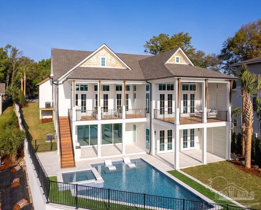 Property Photo: 50 Highpoint Dr FL 32561