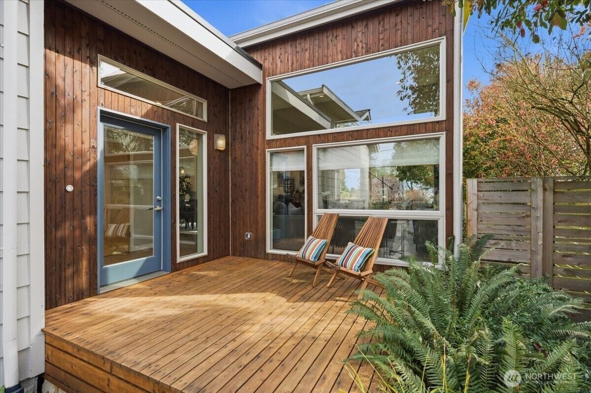 Property Photo:  711 N 97th Street  WA 98103 