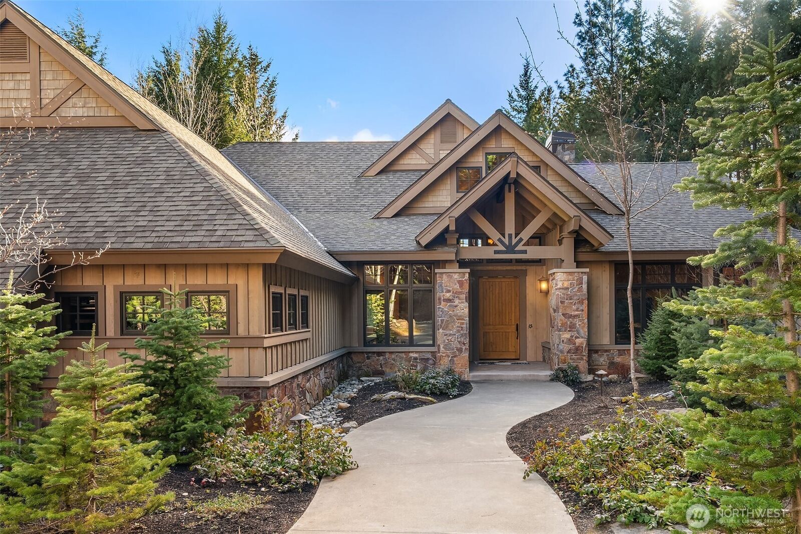 Property Photo:  91  Rushing Water Lane  WA 98922 