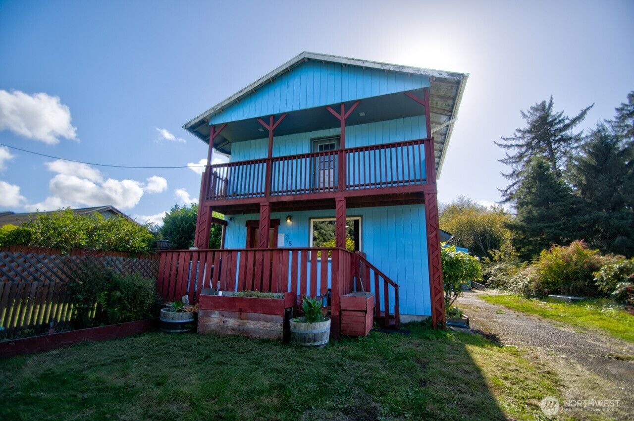 Property Photo: 715 Copalis Beach Road WA 98535