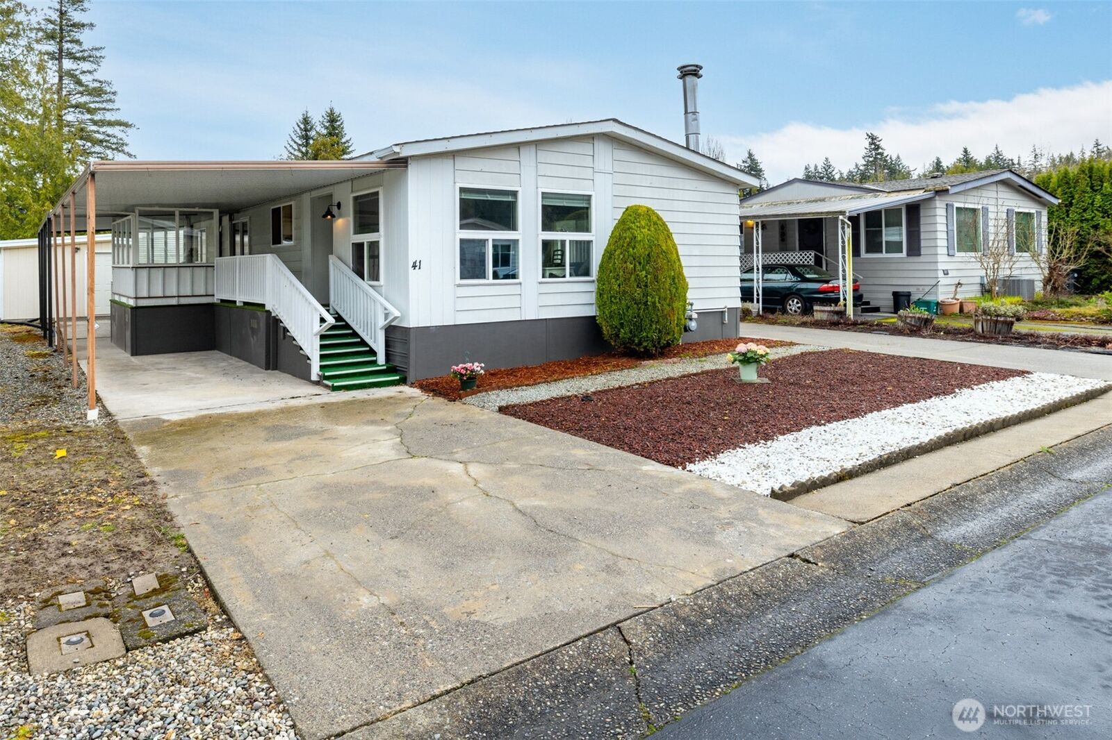 Property Photo:  2725 E Fir Street 41  WA 98273 