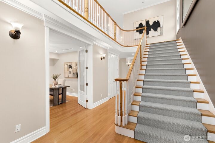 Property Photo:  3046  43rd Avenue W  WA 98199 